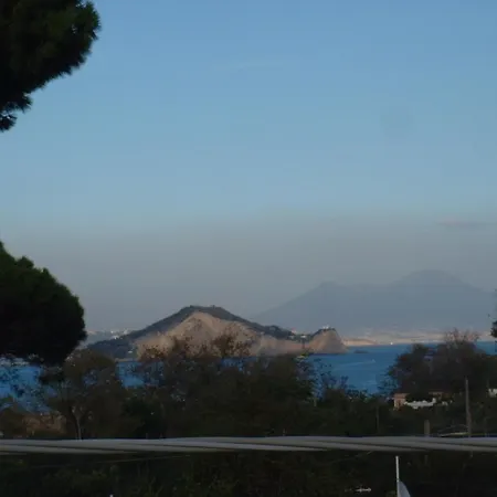 Apartment Casa Vacanze Il Postino Procida