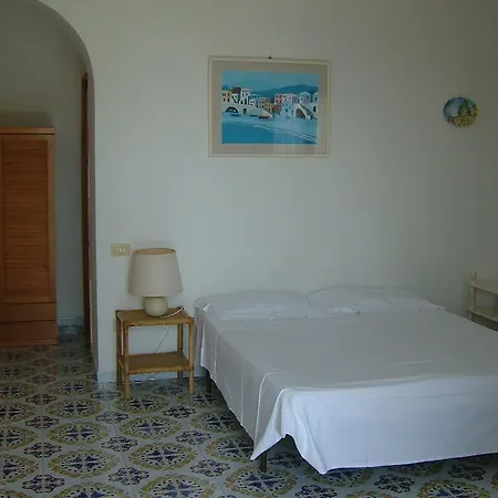 Apartment Casa Vacanze Il Postino Procida